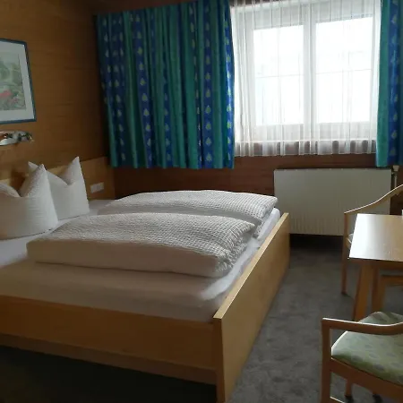 Haus Elisabeth Гостевой дом Гальтюр