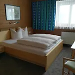 Gasthof Haus Elisabeth 3*