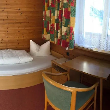 Pensjonat Haus Elisabeth 3*